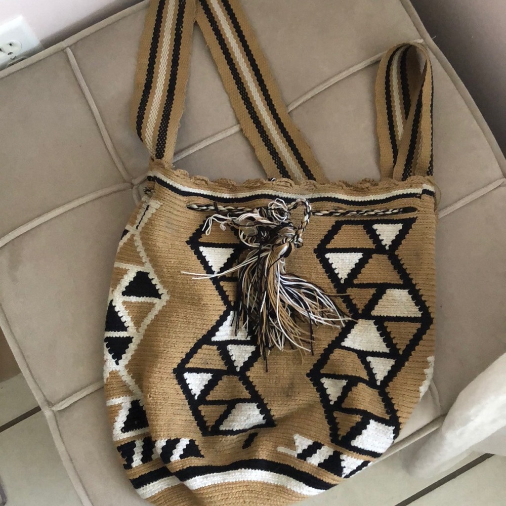 Authentic Handmade Wayuu Mochila shoulder